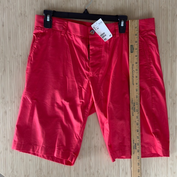 H&M shorts - 34R - Picture 2 of 5